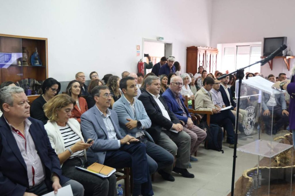 Entidades numa sessão de apresentação do Alentejo2030