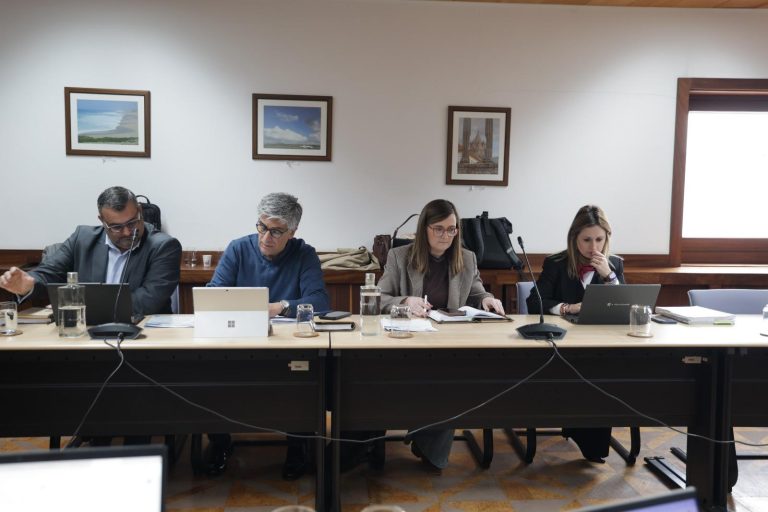 Reunião de trabalho com entre a CCDR e a CIMAA